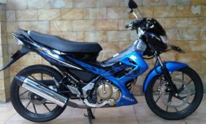 Suzuki Satria F150 Motor Bebek Sport dengan Mesin DOHC